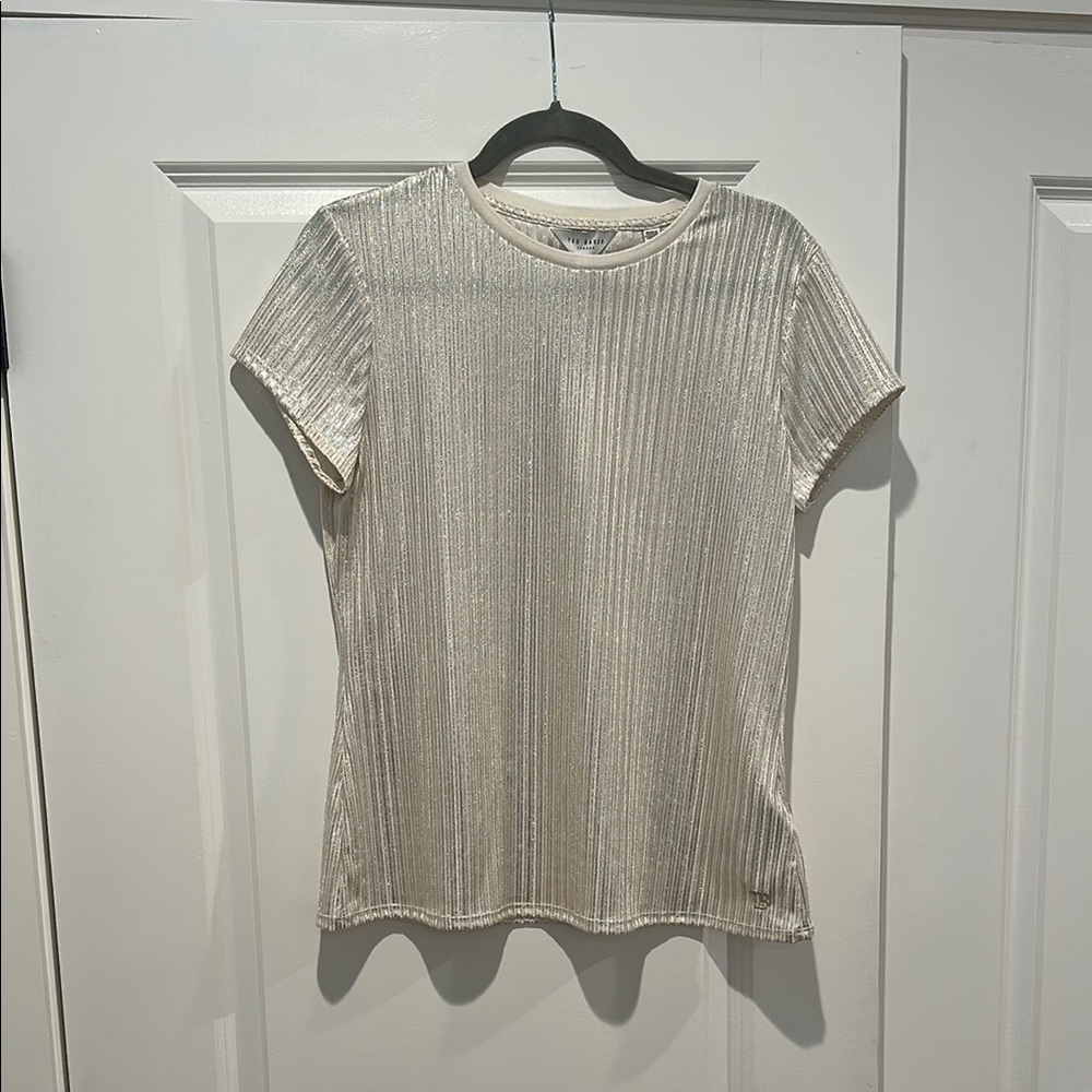 Elegant Cream Short Sleeve Top